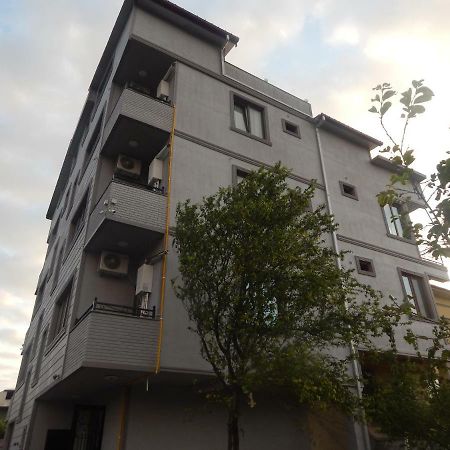 Hotel My House Batumi Exterior foto