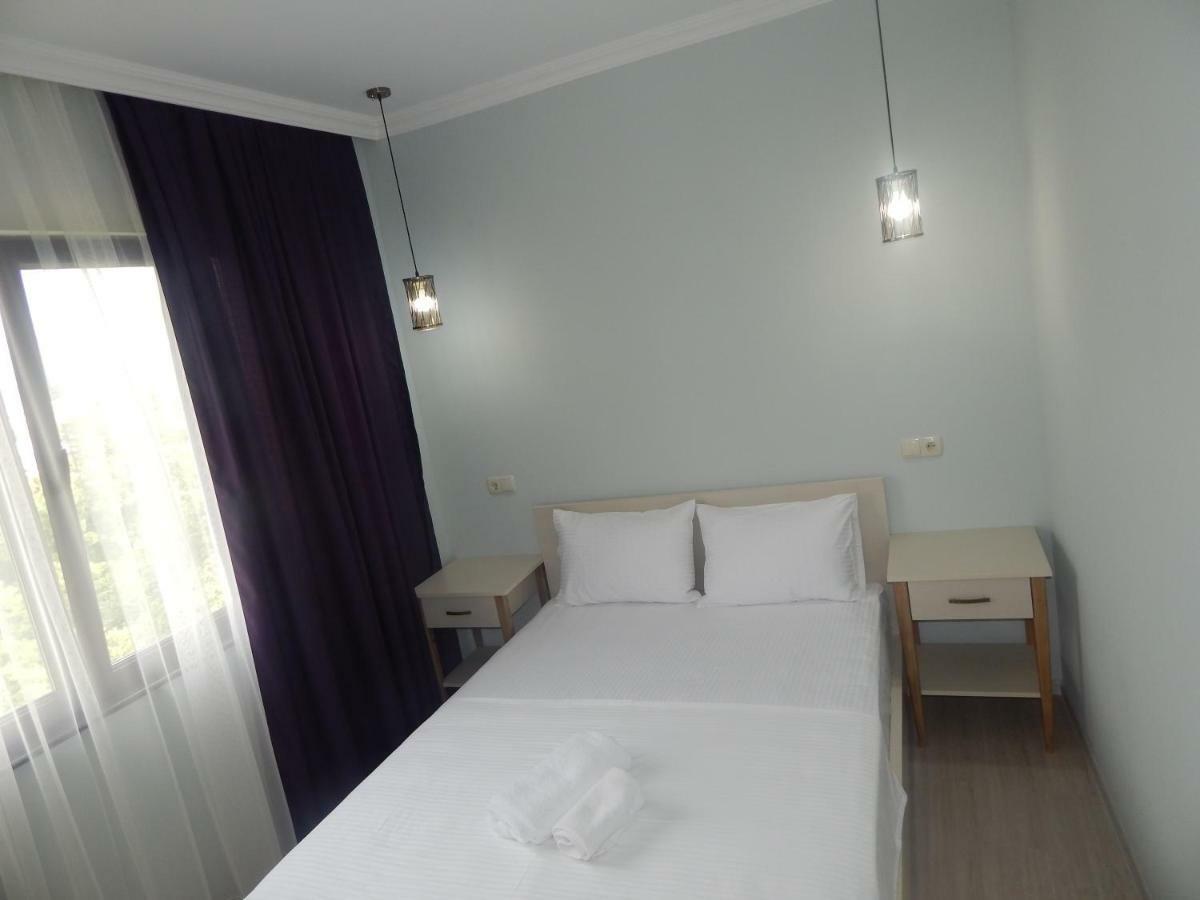 Hotel My House Batumi Exterior foto