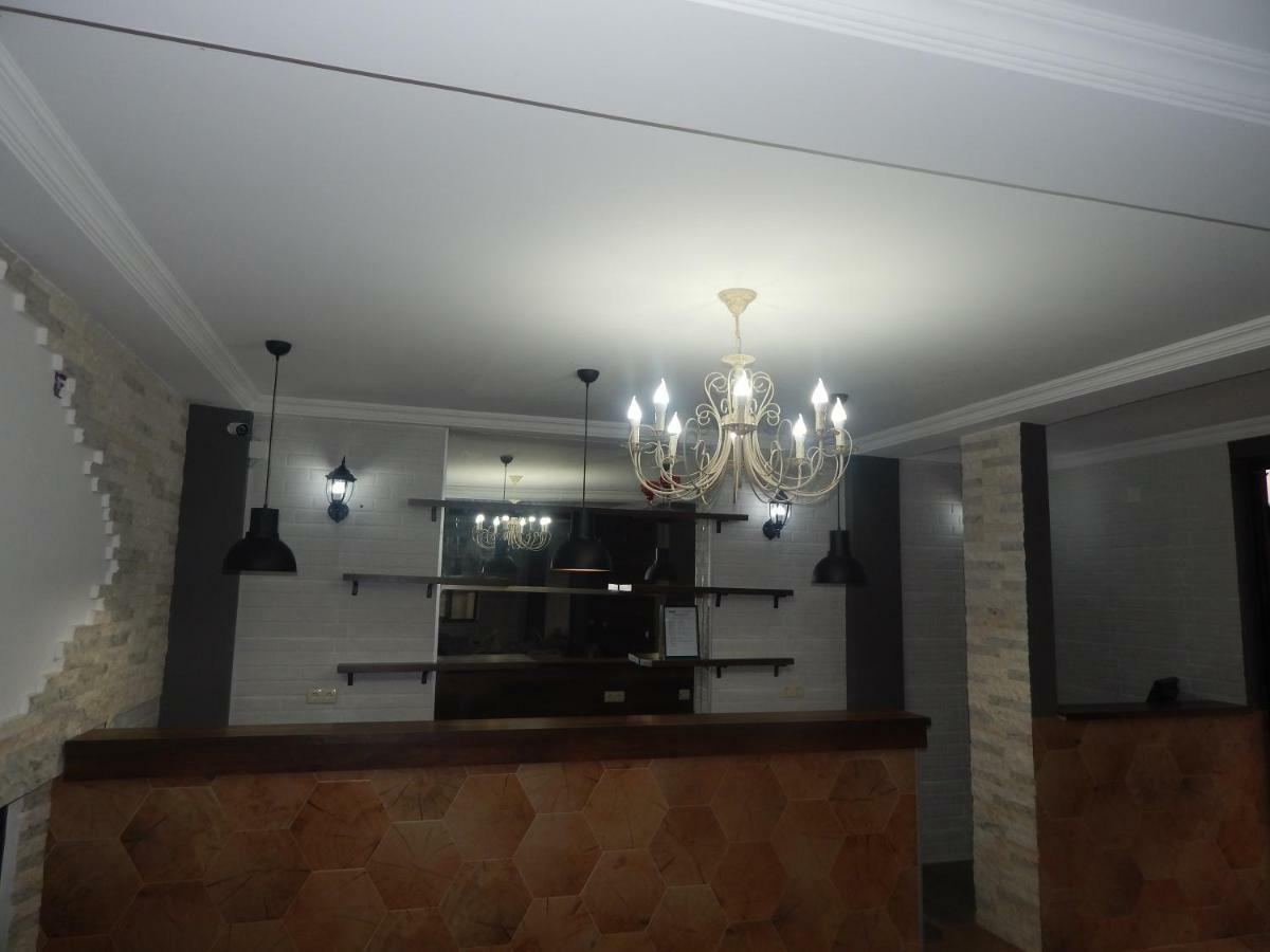 Hotel My House Batumi Exterior foto